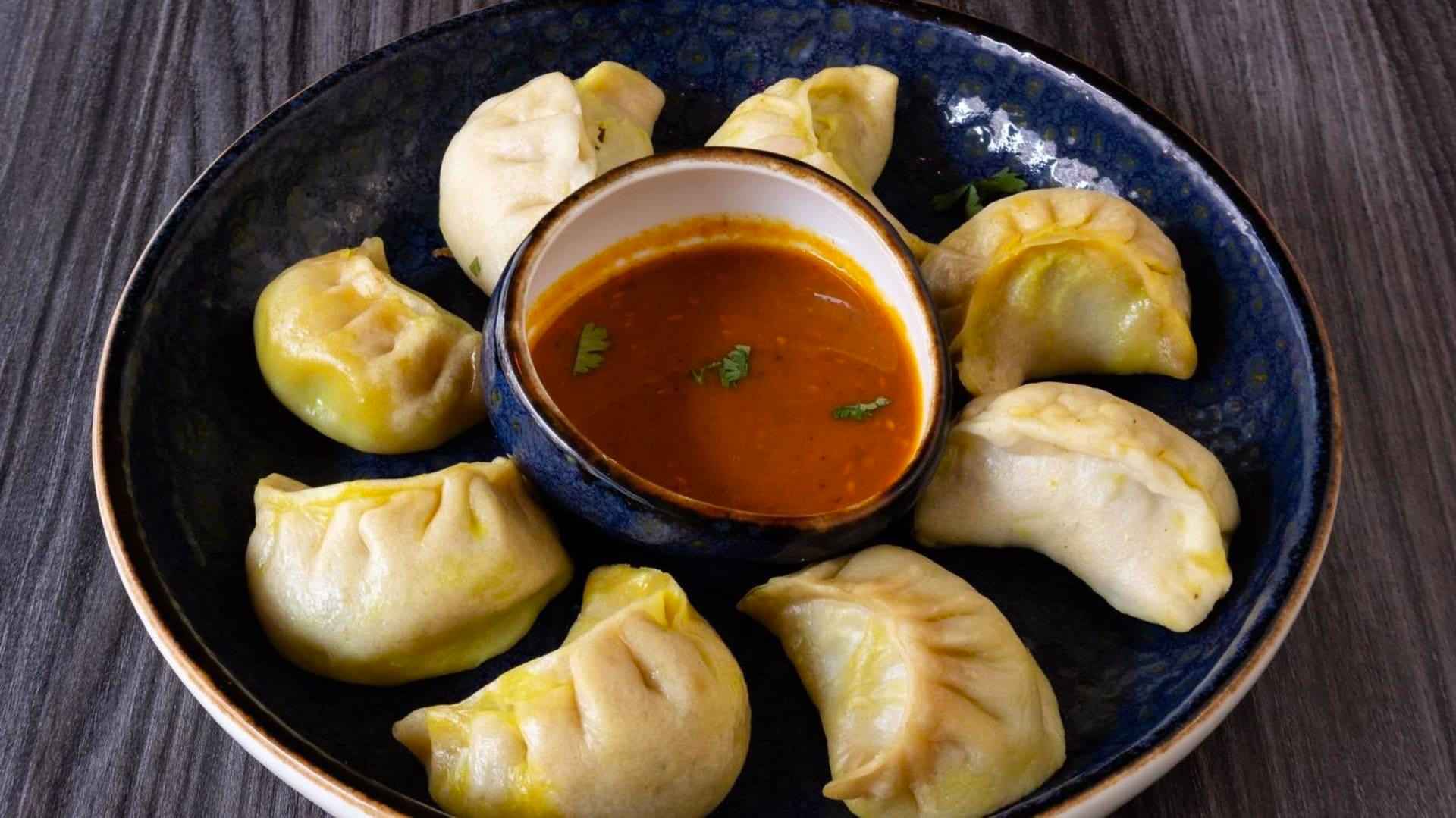 Mountain%20Nepal%20Restaurant